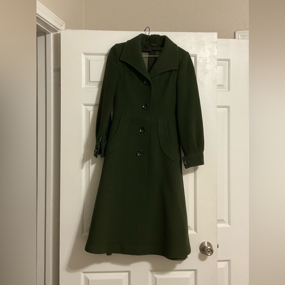 Vintage thick wool coat size xs good used condition - Picture 2 of 9
